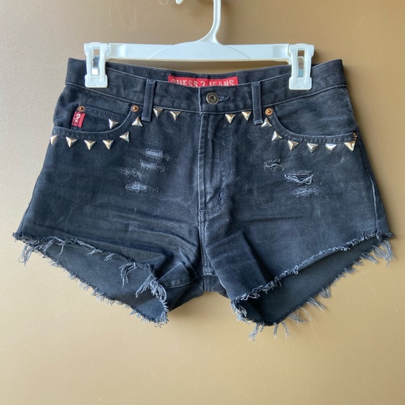 Vintage Guess Shorts - Picture 3 of 6
